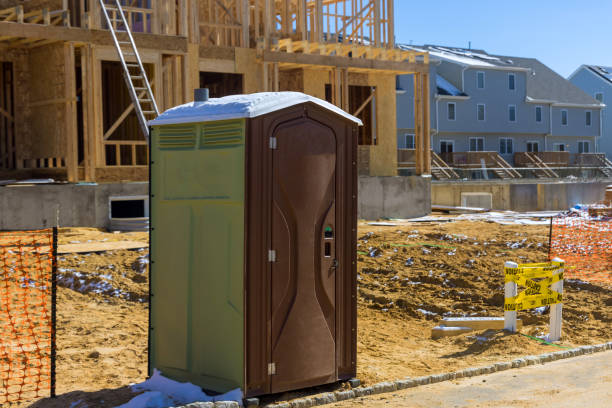 Best Porta potty delivery and setup  in Clayco, MO